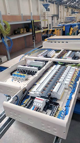 Pre-wired distribution board picture 2